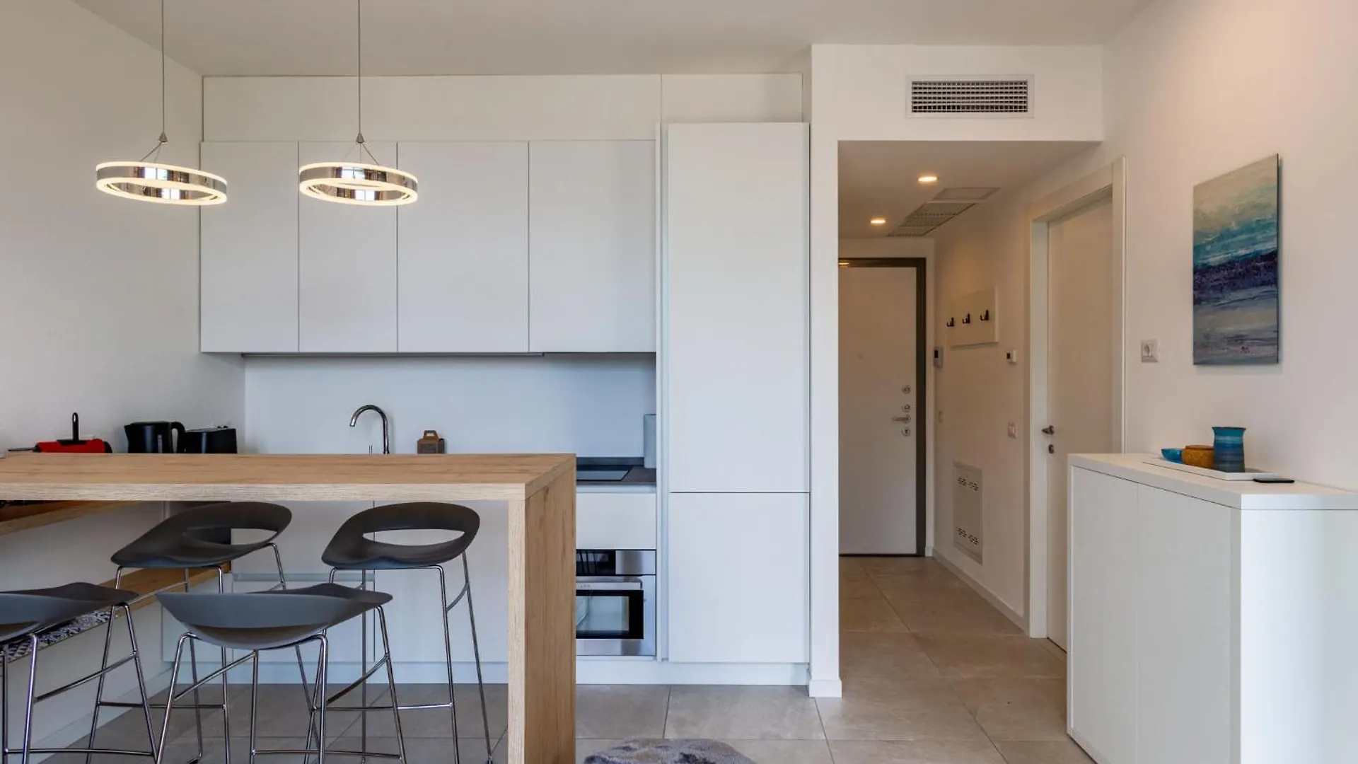 Apartment Lakeview Terrace By Interhome Nesso