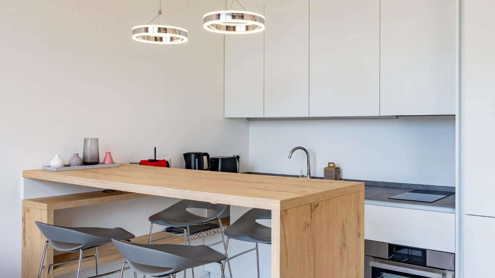 Apartment Lakeview Terrace By Interhome Nesso