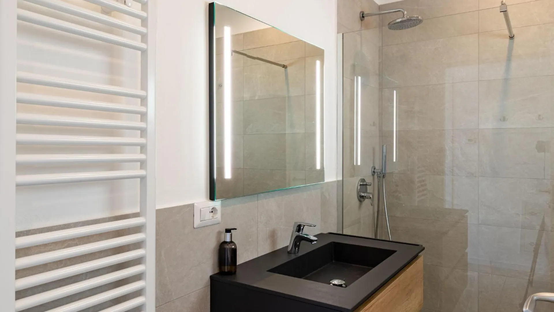 Apartment Lakeview Terrace By Interhome Nesso