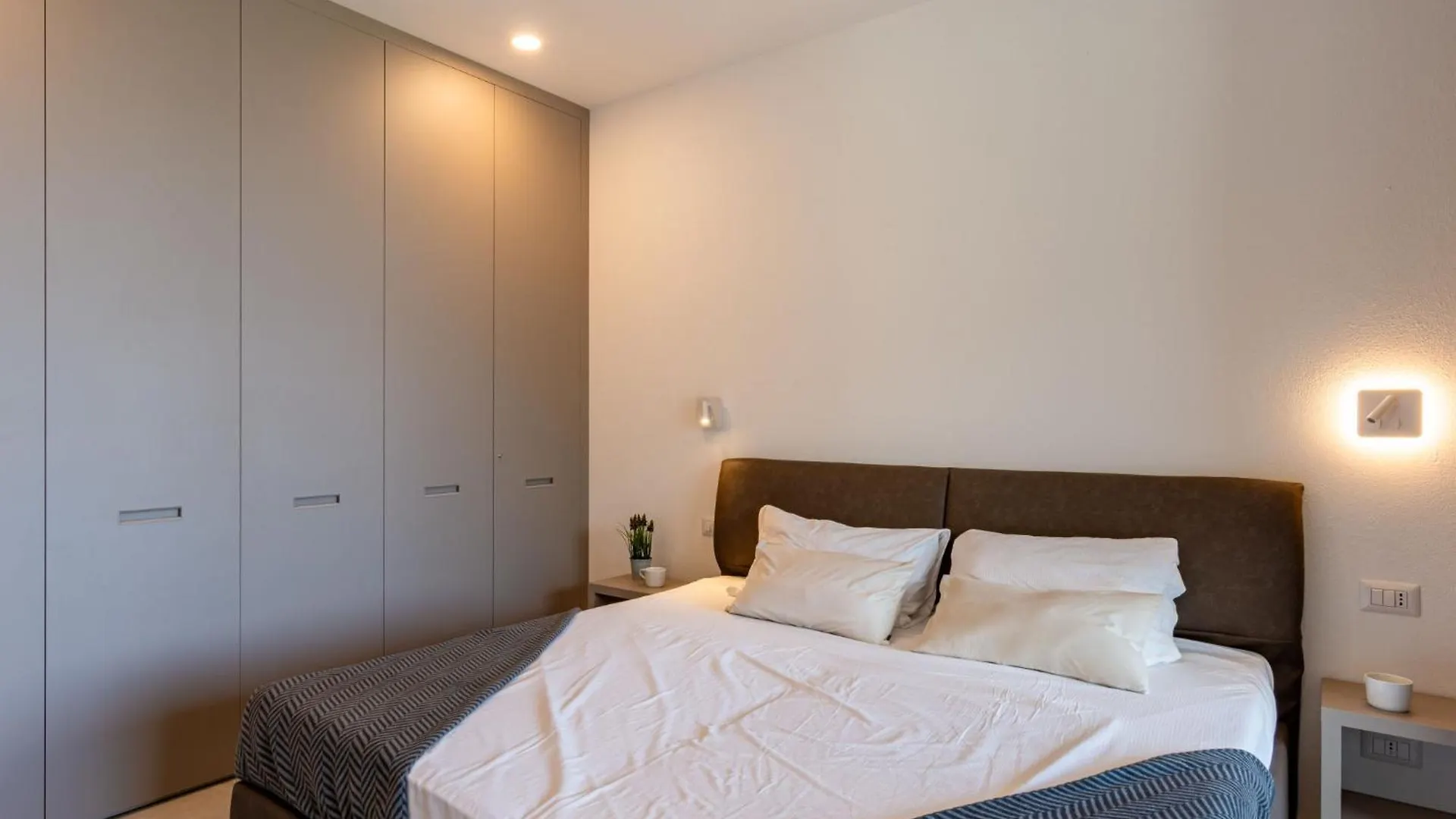 Apartment Lakeview Terrace By Interhome Nesso 0*,