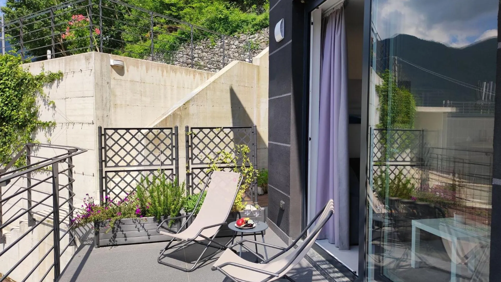 Apartment Lakeview Terrace By Interhome Nesso Italië